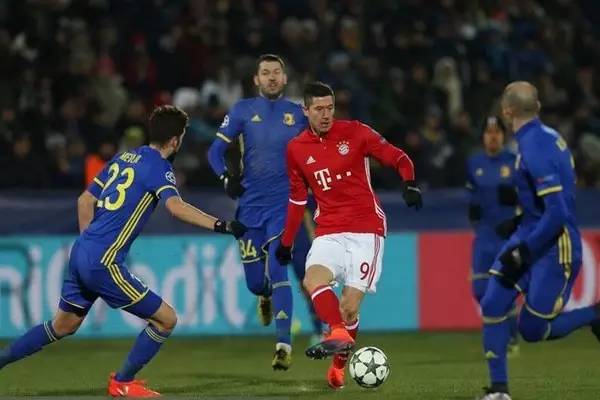 挑战赛中更 挑战赛中更