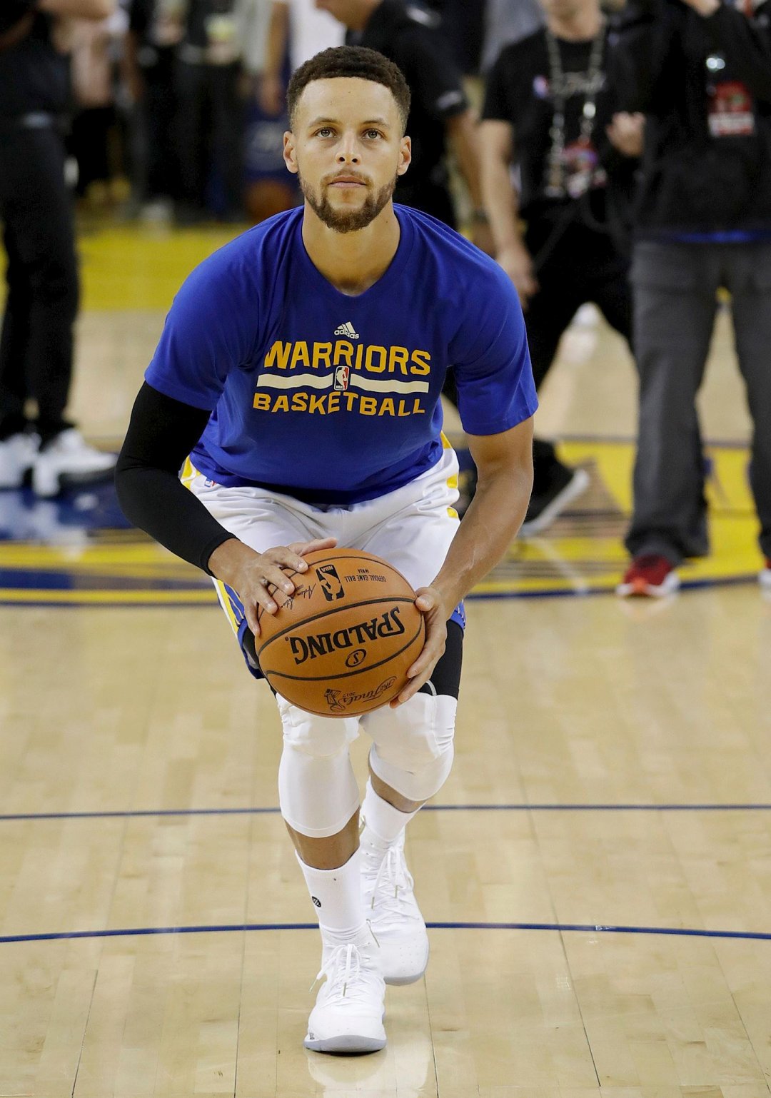 本场比赛 本场比赛