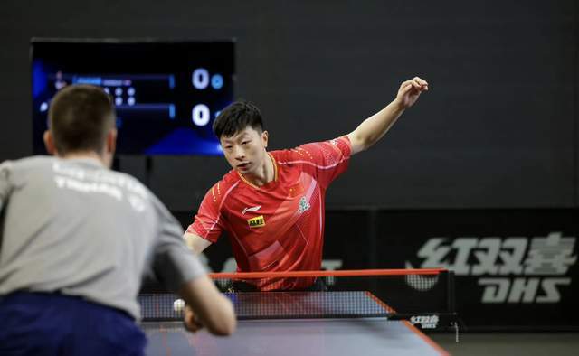 亚洲足球的 亚洲足球的